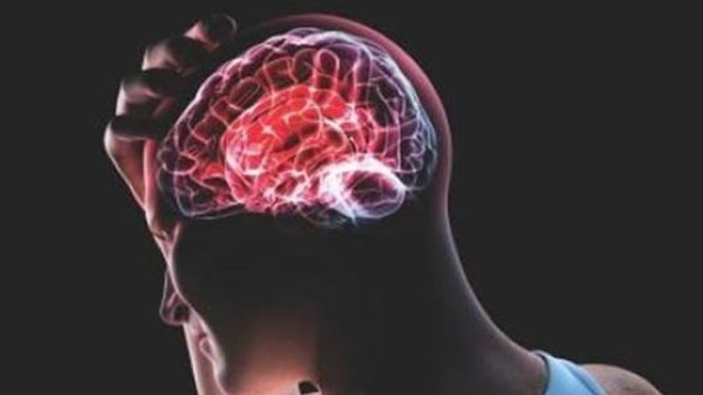علماء يحددون «بروتين دقيق» في الدماغ يزيد من خطر الإصابة بألزهايمر 
