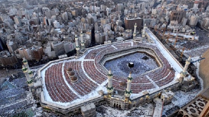 فلكية جدة: اليوم سنشهد تساوي الليل والنهار في مكة المكرمة
