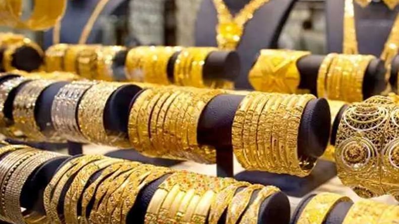 انخفاض أسعار الذهب في السعودية.. وعيار 21 يسجل 171.43 ريال
