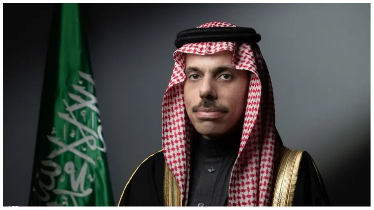 وزير الخارجية يبحث هاتفيَا مع نظيره الغواتيمالي تعزيز العلاقات بين البلدين
