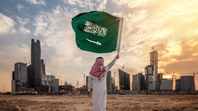 المركز الوطني لاستطلاعات الرأي: 48% من المواطنين يقضون اليوم الوطني مع الأسرة والأصدقاء