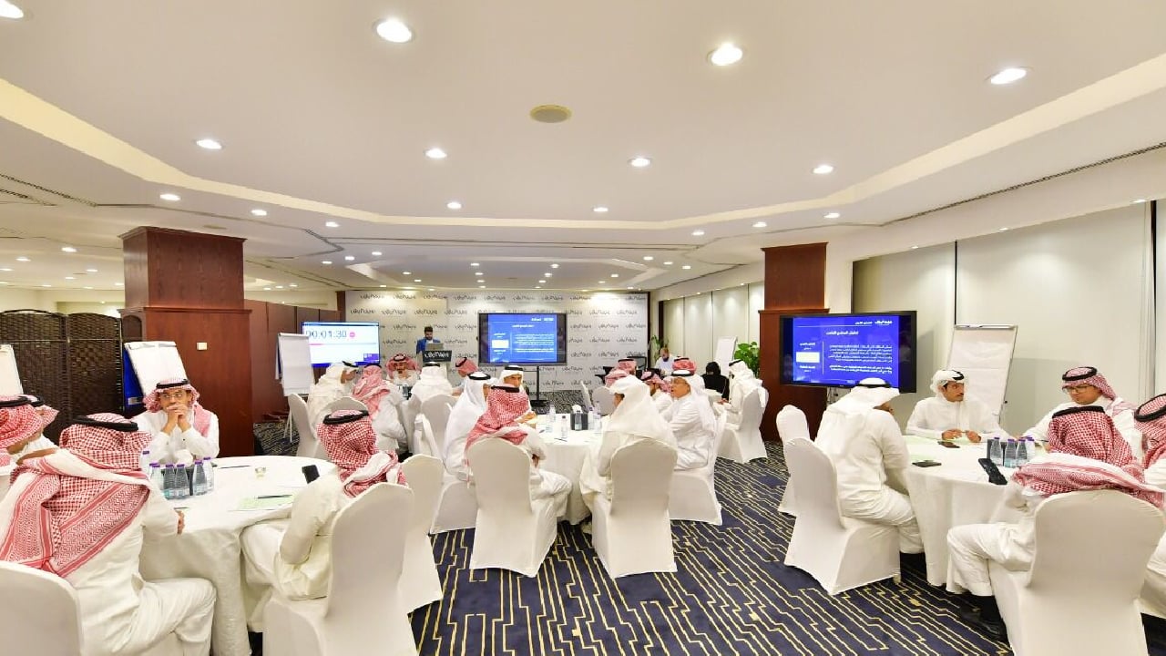 لجنة البيئة بغرفة الرياض تناقش سبل تطوير القطاع وتعزيز استثماراته

