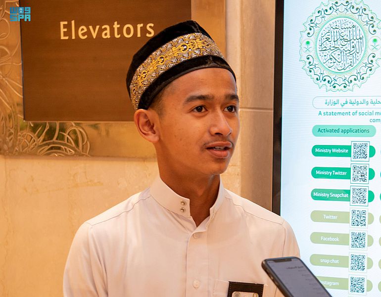 عدد من المشاركين 