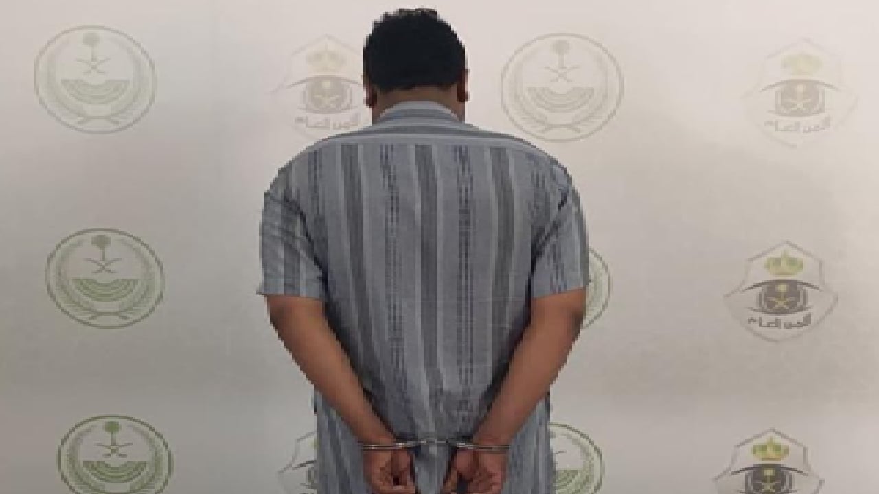 القبض على مقيم لإيوائه مخالفين لنظام أمن الحدود في عسير 