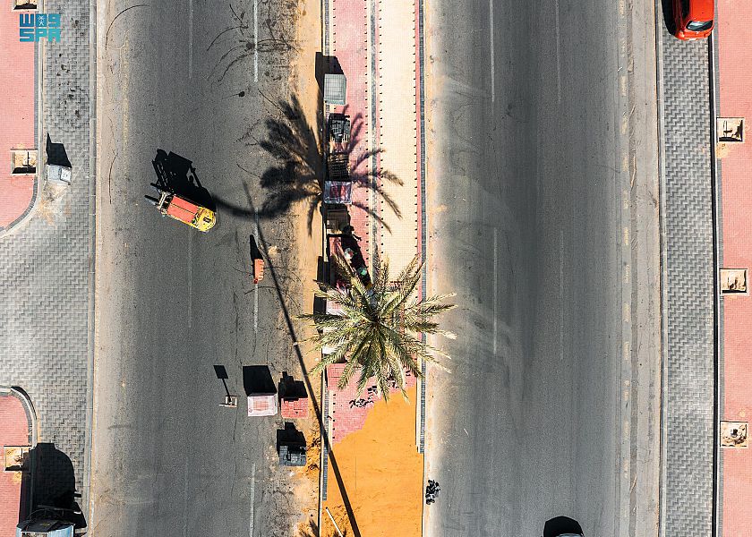  أمانة الجوف تنفذ 97% من طريق الملك فهد بن عبدالعزيز بسكاكا
