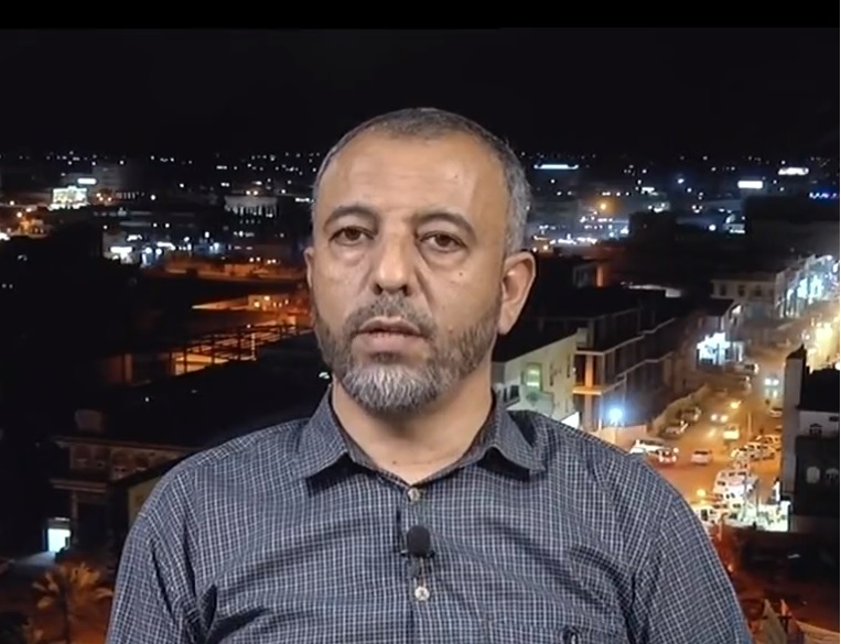 مسؤول يمني: التعليم يتعرض للانهيار بسبب جرائم الحوثيين.. و3 آلاف مدرسة خارج الخدمة
