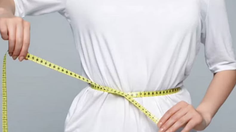 أخصائية تغذية تكشف أسباب فشل الحميات القاسية في تحقيق خسارة الوزن
