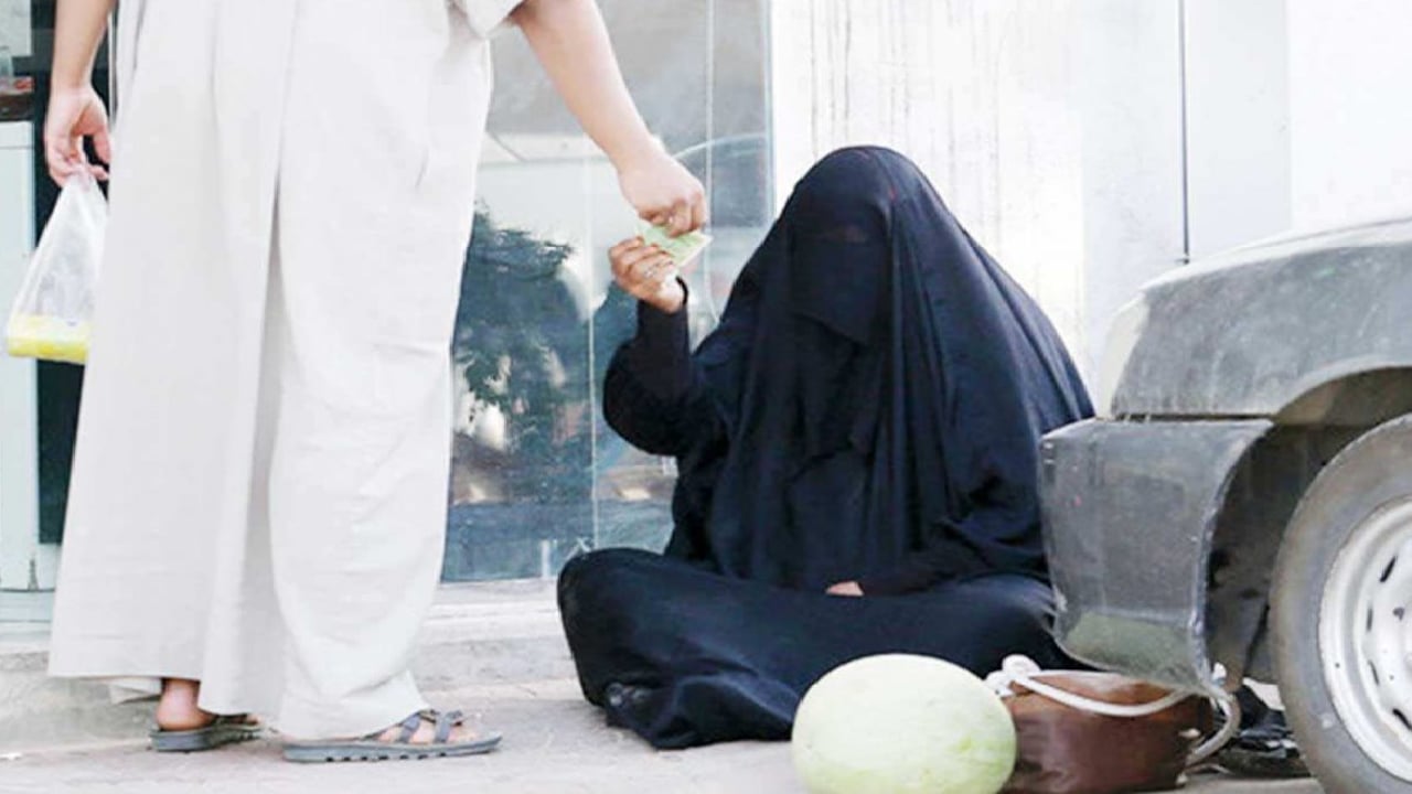 الأمن العامّ: التسول يخطف الأموال من محتاجيها.. أبلغوا عن المتسولين

