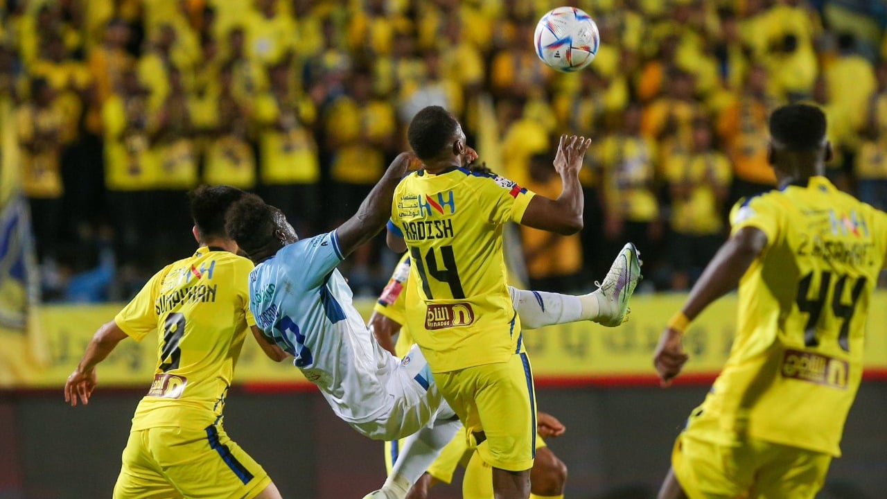 أبها يتغلب على التعاون في دوري روشن 
