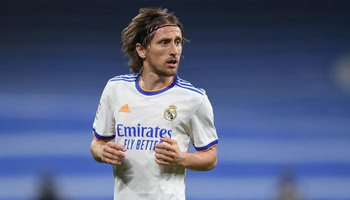 ريال مدريد يستبعد مودريتش من مباراة لايبزج