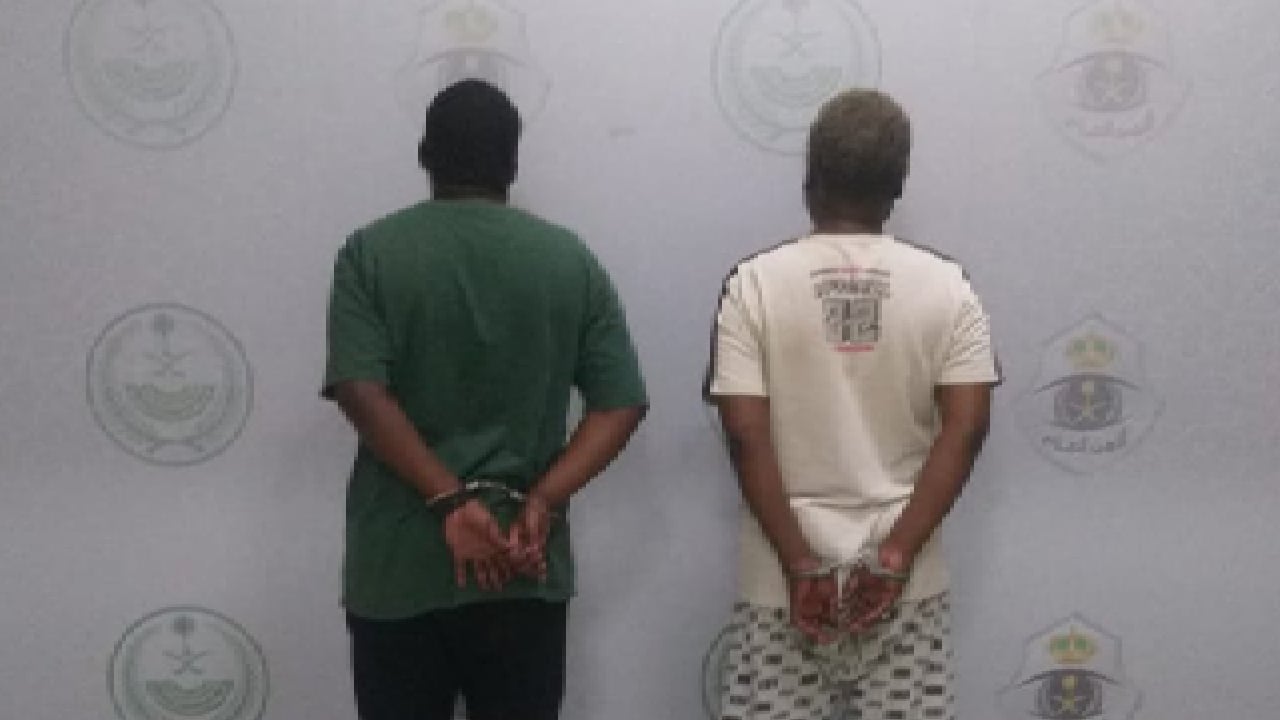 شرطة جدة تضبط مواطنين ارتكبا حوادث جنائية في عدد من المناطق 
