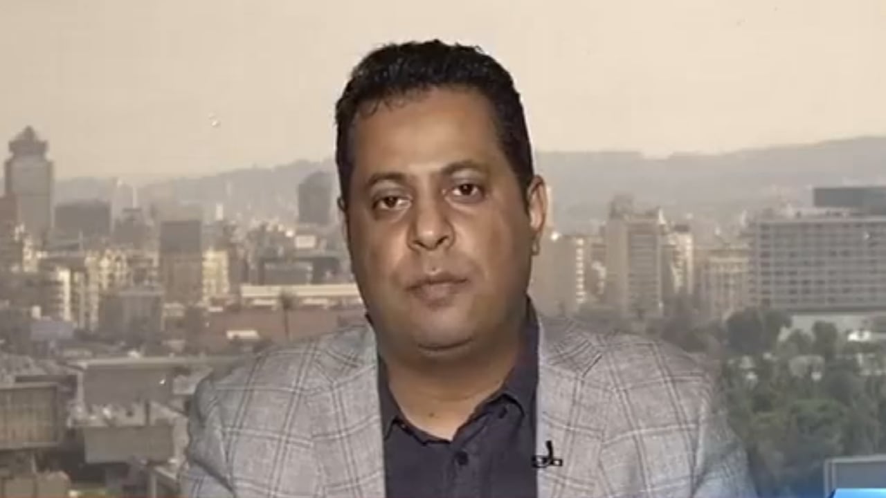 محلل سياسي: الحكومة اليمنية لا يمكنها ممارسة أي نشاط عسكري قبل الانسحاب من اتفاق ستوكهولم

