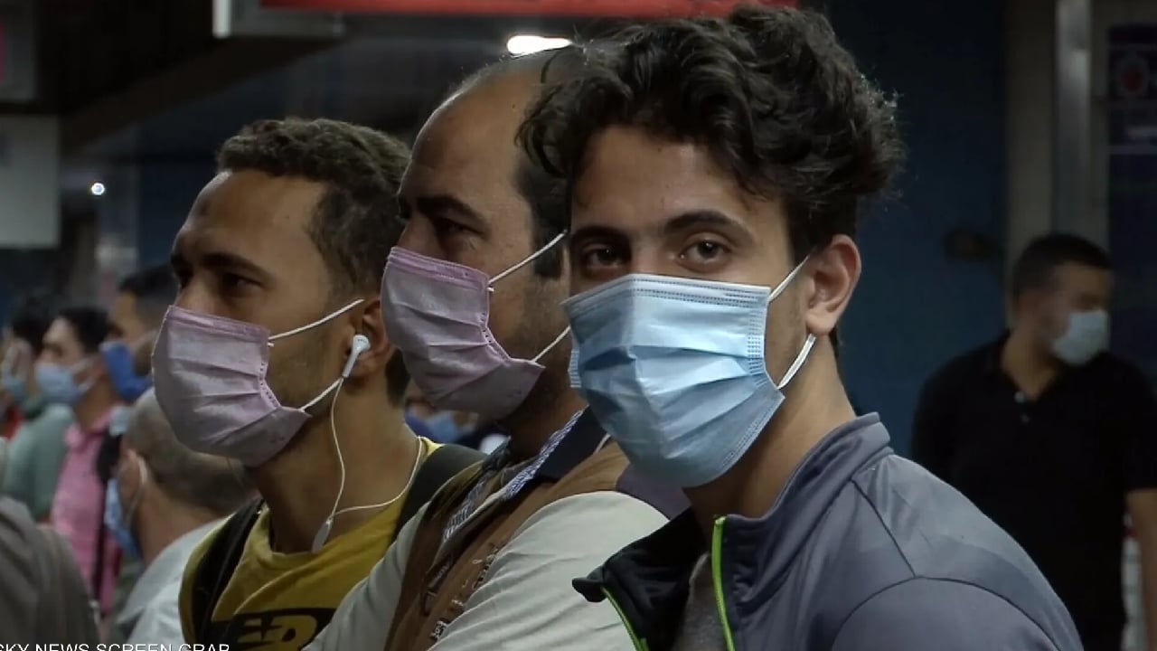 وكيل «الصحة»: الكمامة تقلل انتقال العدوى واستنشاق مسببات الحساسية خلال تغيرات الفصول
