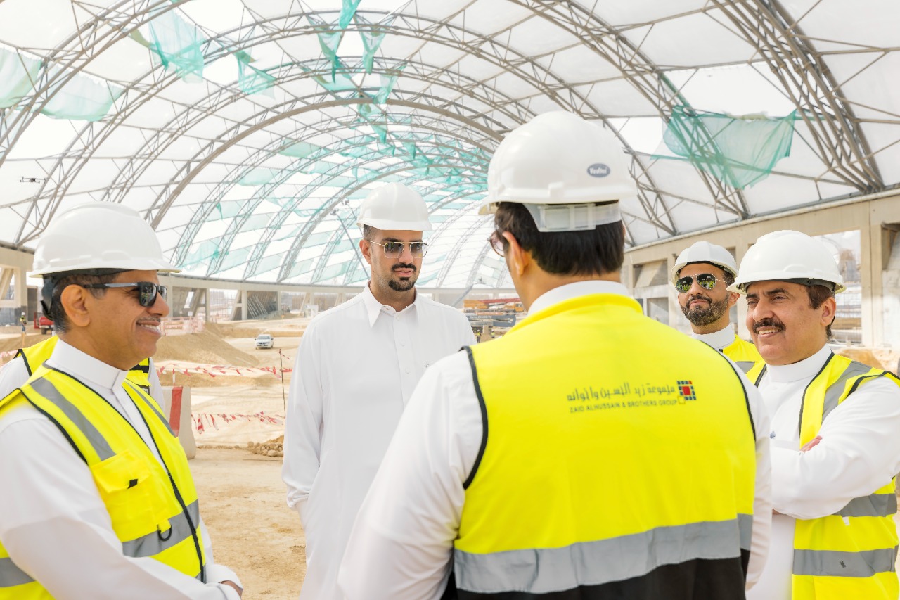 بالصور.. أمين الرياض يتفقَّد حدائق الملك عبدالله العالمية ويشيد بدعم القيادة للمشروع