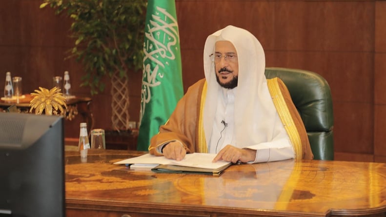 وزير الشؤون الإسلامية يؤكد ضرورة وجود خطاب إسلامي معتدل يناهض الفكر الإرهابي
