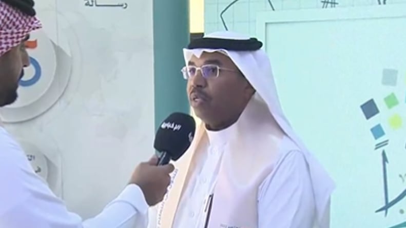 تكريم المعلمين في الإذاعة الصباحية وماراثون للمشي.. خطة الاحتفال باليوم العالمي للمعلم بجدة
