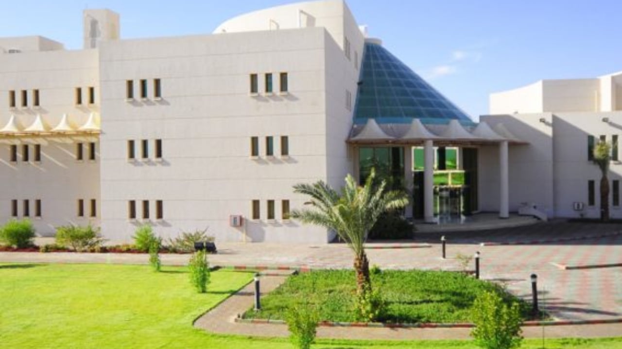 "تعليم الجوف" تطلق جائزة الأمير فيصل بن نواف للتميز التعليمي والمؤسسي
