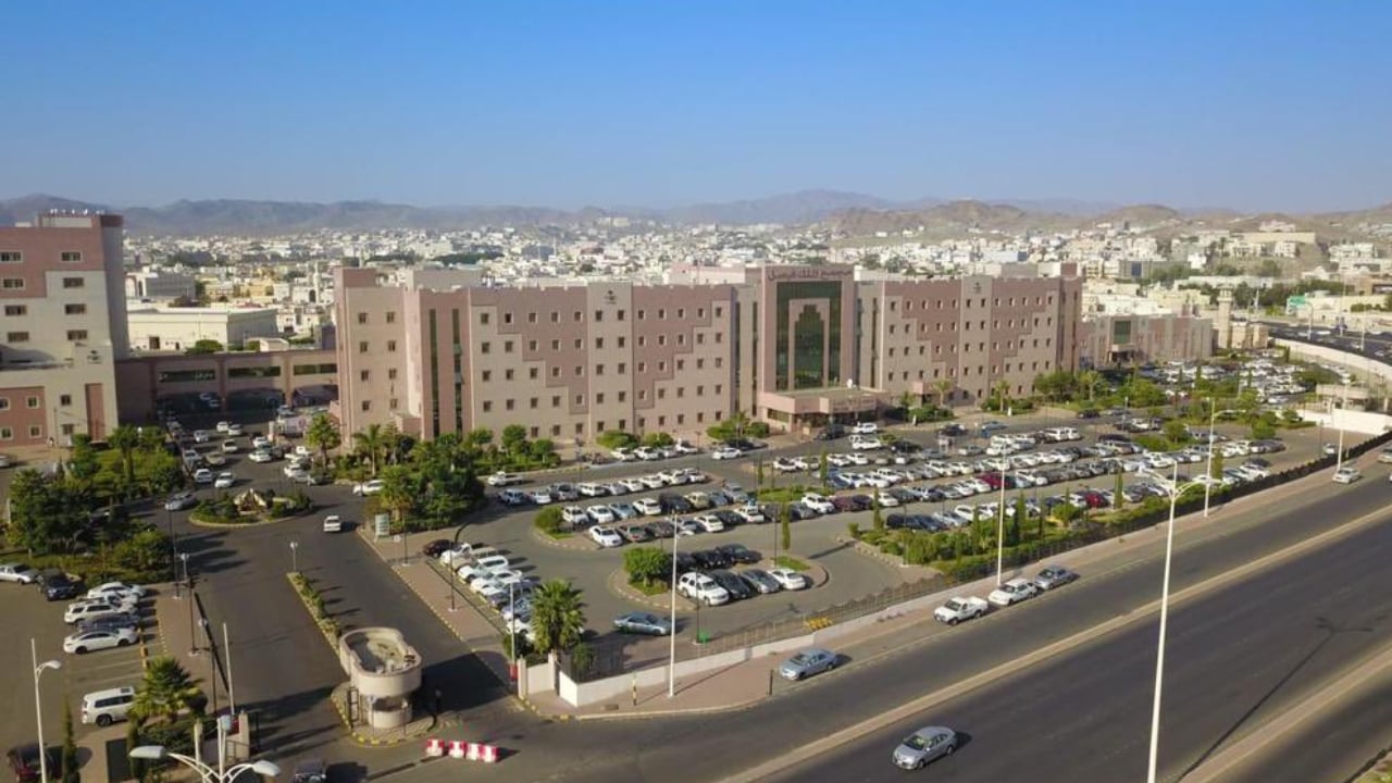 
نقل 7 أعضاء من متوفى دماغيًا بمجمع الملك فيصل الطبي في الطائف