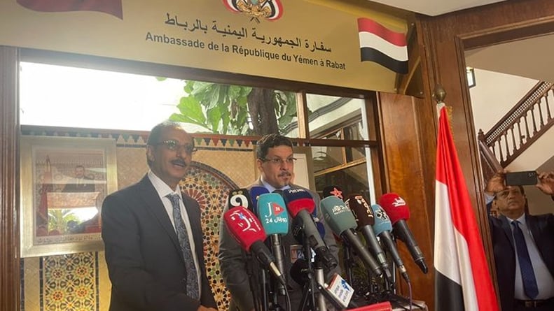 وزير الخارجية اليمني: نراهن على إرادة اليمنيين في إسقاط المشروع الإيراني بكل مآسيه
