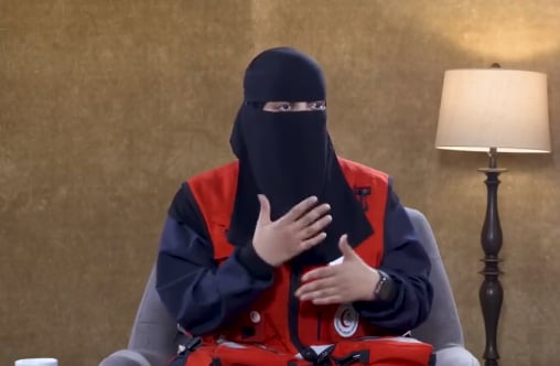 بالفيديو.. مُسعفة تكشف تفاصيل أكثر الحالات التي تأثرت بها خلال عملها 
