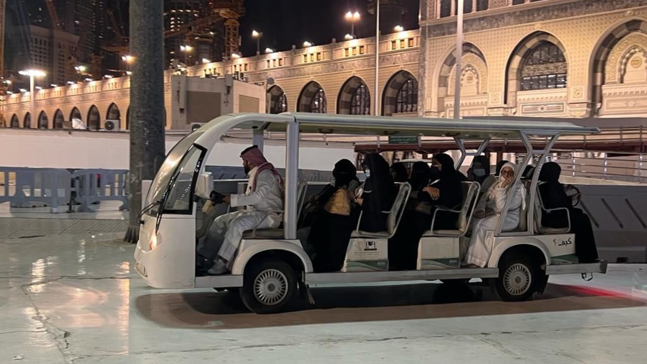 «شؤون الحرمين» توفر عربات قولف لنقل كبار السن وذوي الإعاقة