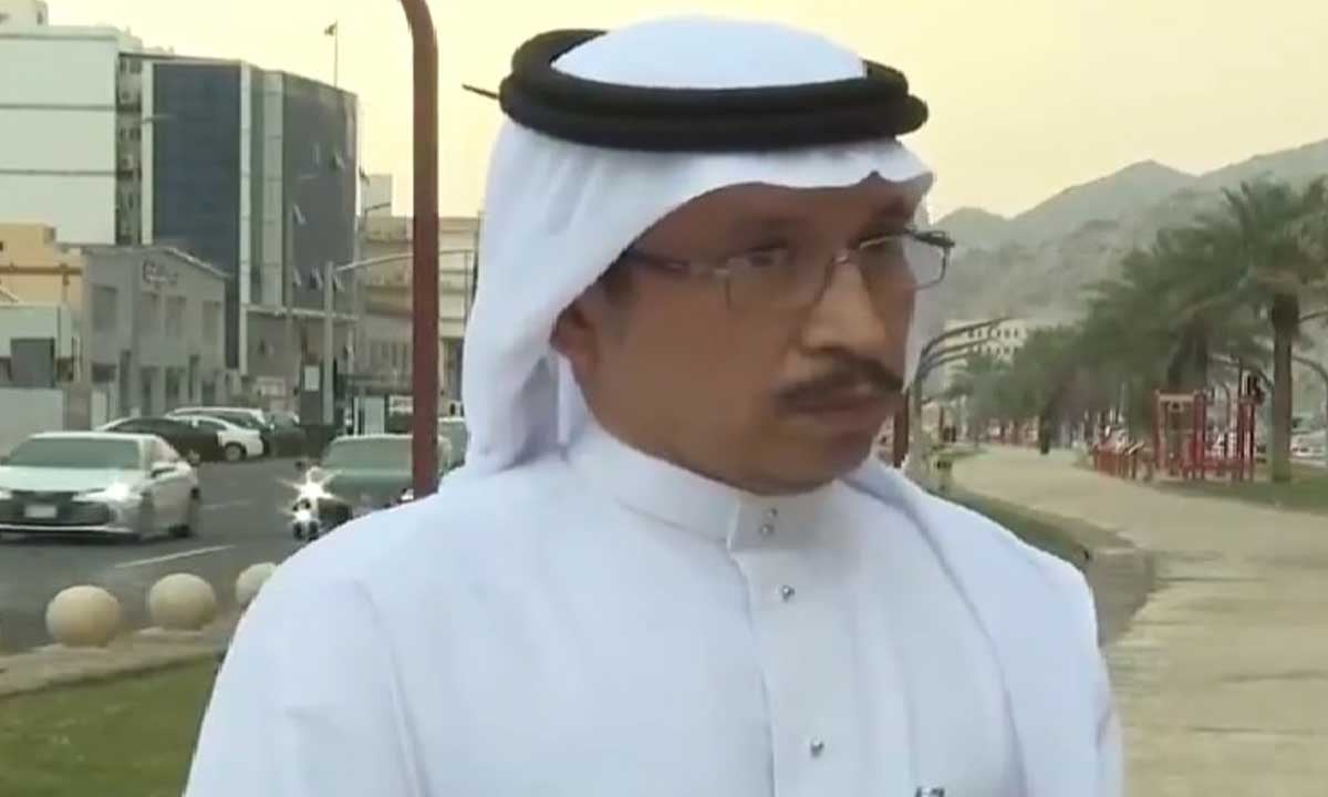 أمانة مكة: توزيع 10 آلاف عامل على مناطق الكثافة المطرية.. وغرفة موحدة لتلقي البلاغات
