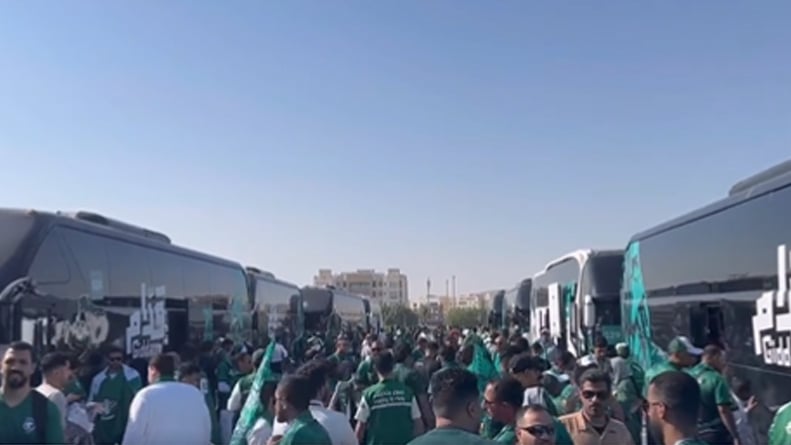 بالفيديو.. الجماهير السعودية تتوافد على منطقة لوسيل لدعم الأخضر أمام الأرجنتين
