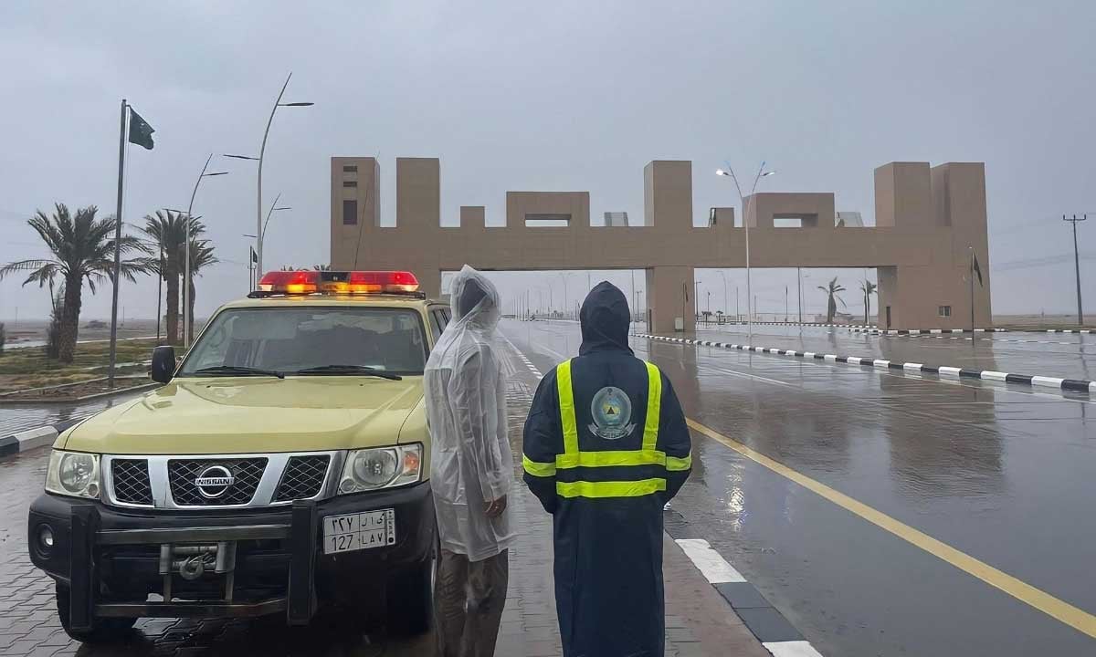 بالصور.. مدني المدينة المنورة ينجح في تطبيق خطة الطوارئ خلال الحالة الممطرة