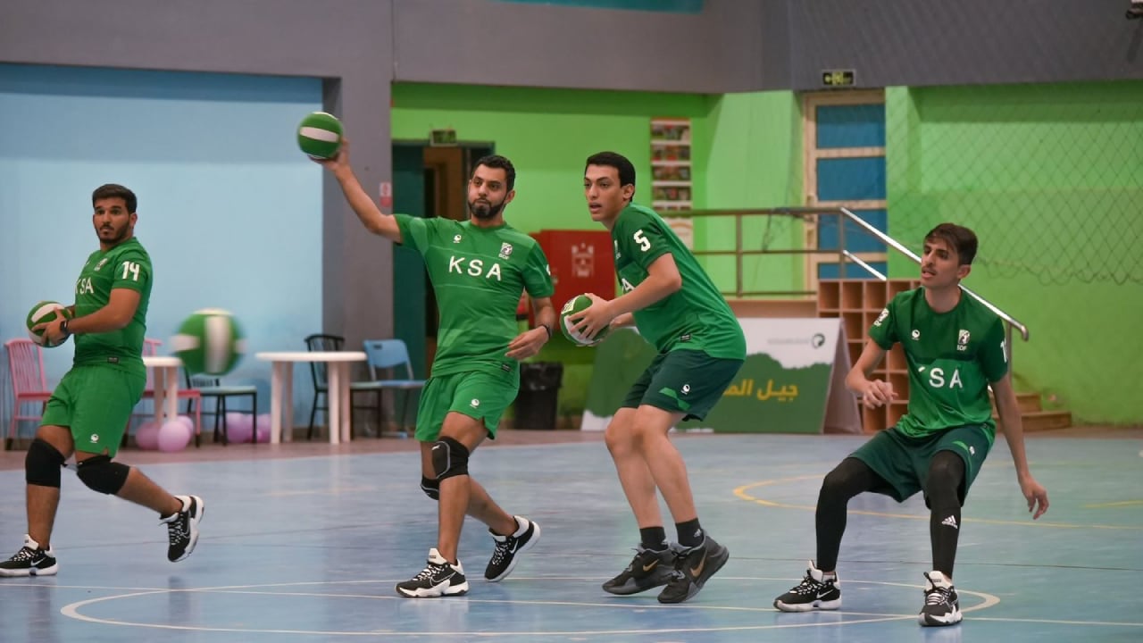 المنتخب السعودي لكرة «المناورة» يستعد لتسجيل مشاركته الأولى في بطولة العالم