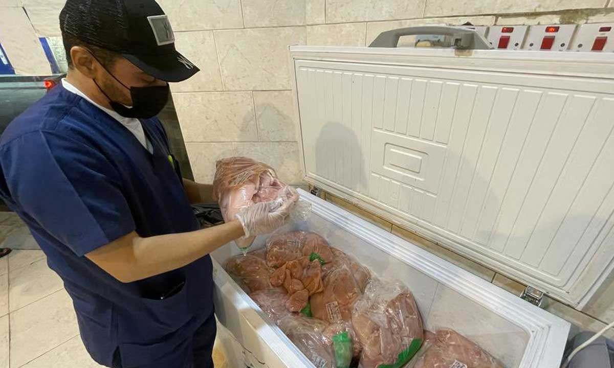 ضبط 300 كجم من اللحوم البيضاء منتهية الصلاحية في الأحساء