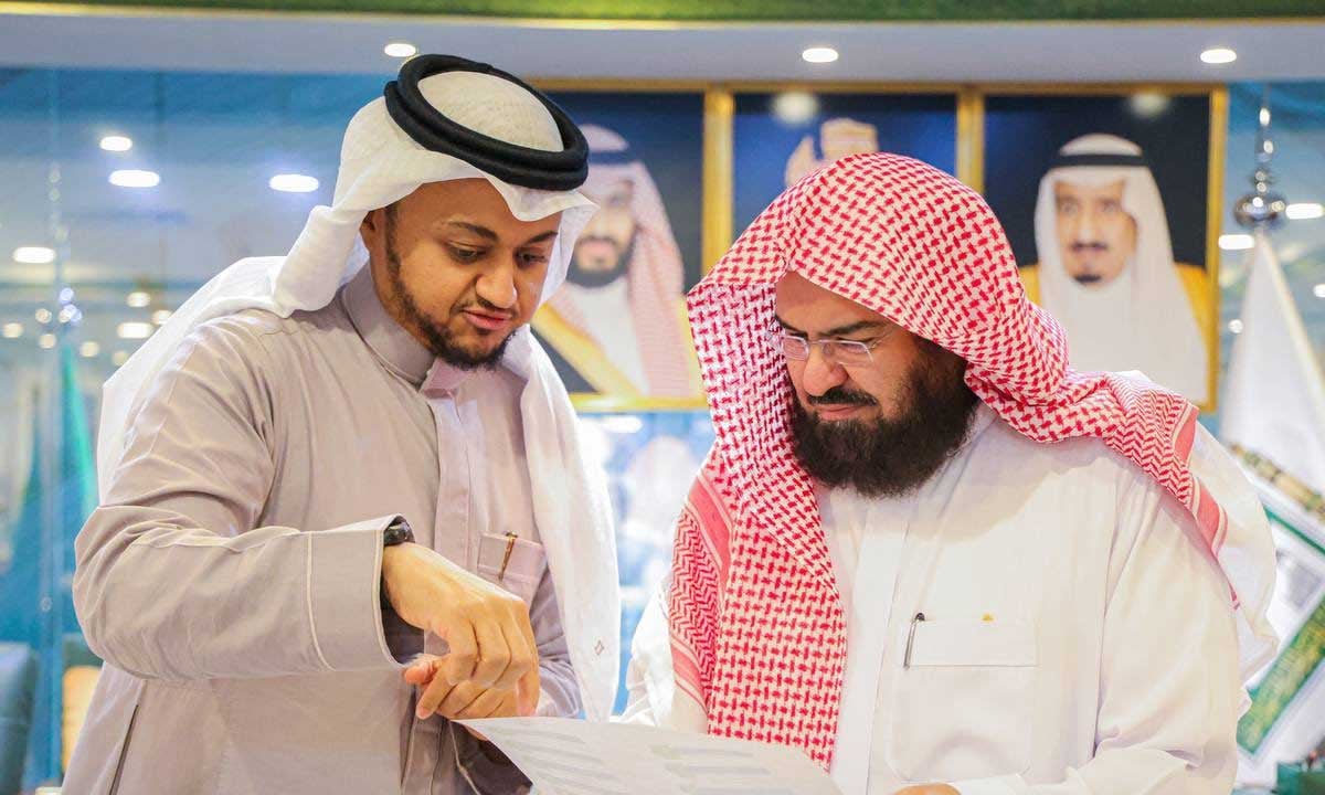 السديس يدشن حساب العناية بخدمة المستفيدين من خدمات الرئاسة "وفادة" على تويتر