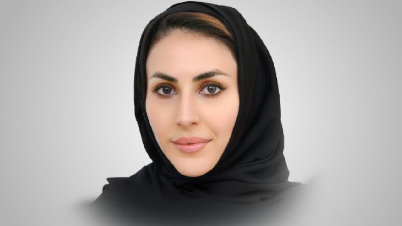 وزير الخارجية يكلّف سارة بنت عبدالرحمن السيد وكيلاً للوزارة لشؤون الدبلوماسية العامة
