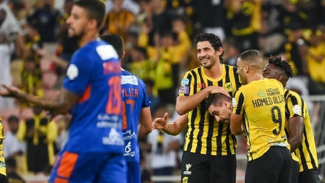 الاتحاد ضد الفيحاء.. صافرة مونديالية تدير نهائي السوبر السعودي