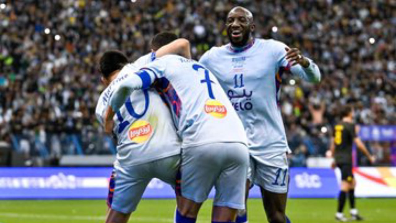 ليلة تألق رونالدو.. باريس سان جيرمان بطلًا لكأس موسم الرياض بالفوز 5-4 على نجوم الهلال والنصر