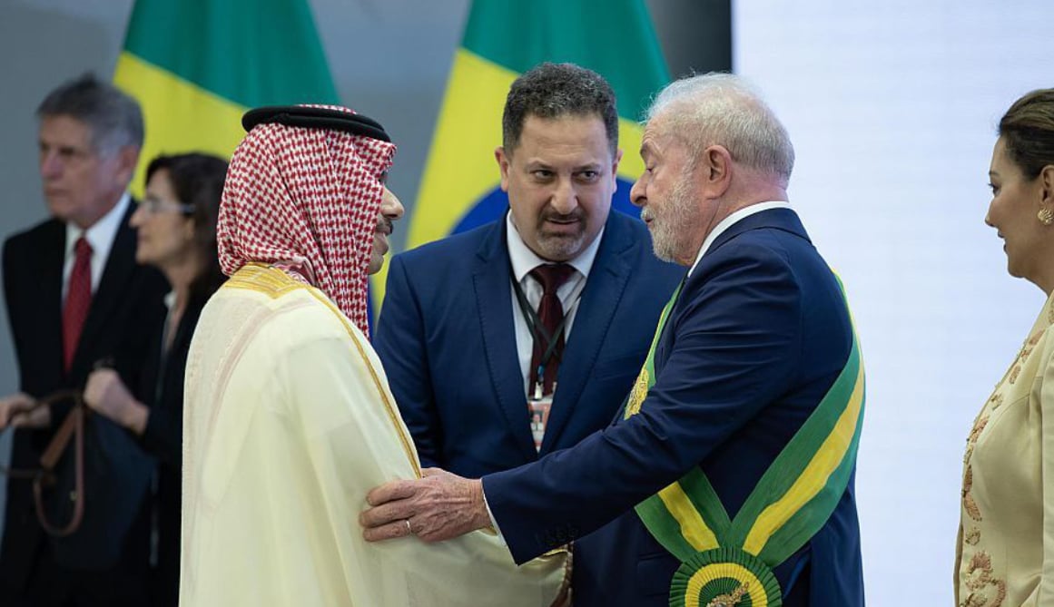 نيابة عن الملك سلمان.. وزير الخارجية يشارك في مراسم تنصيب رئيس البرازيل 