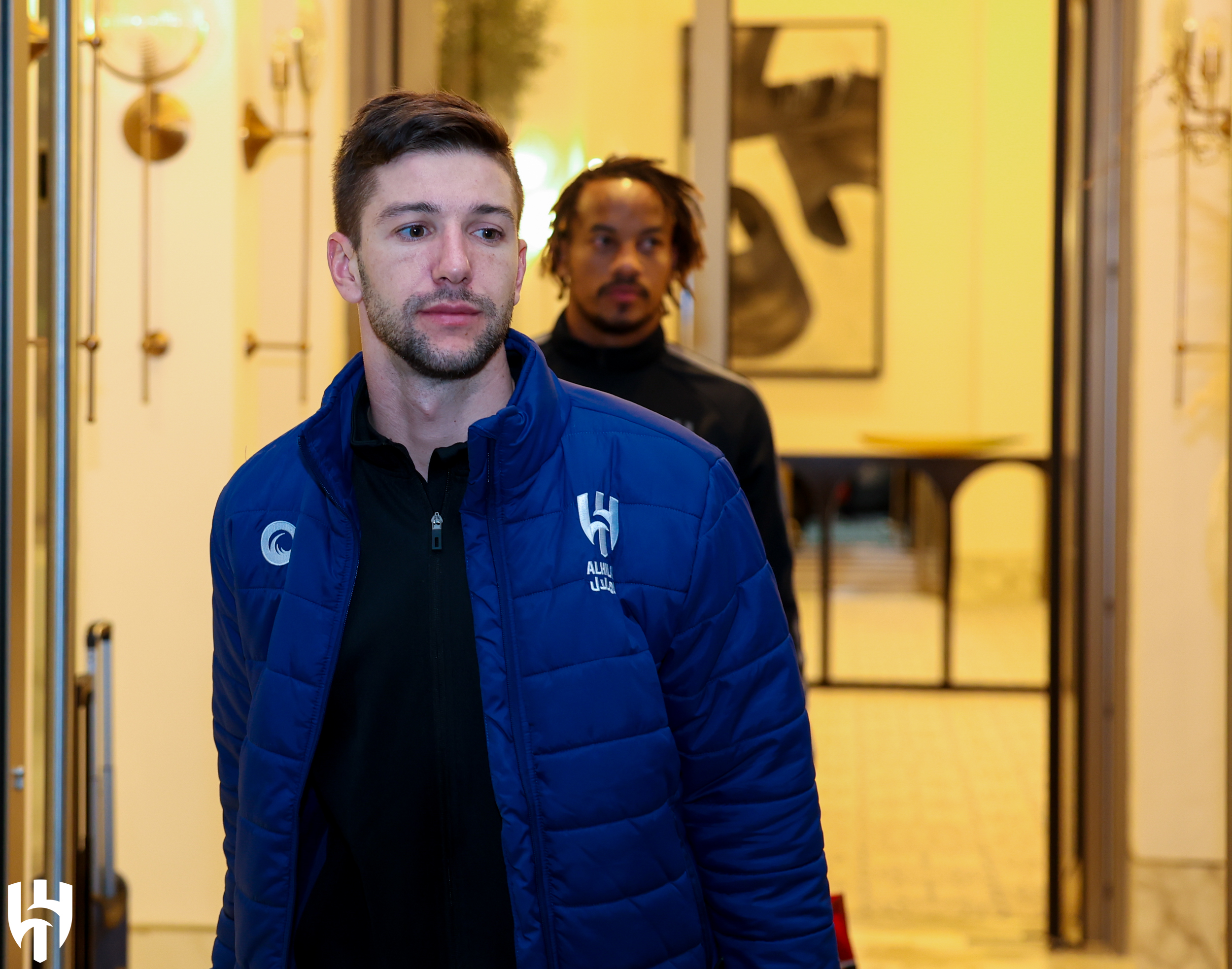 بالصور.. بعثة الهلال إلى المملكة بعد التتويج بفضية المونديال

