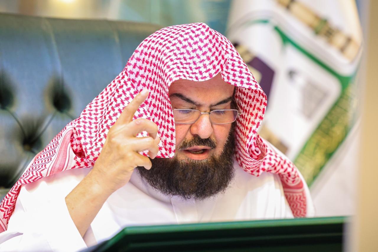 السديس يدشن خطة تطوير معرض عمارة الحرمين الشريفين