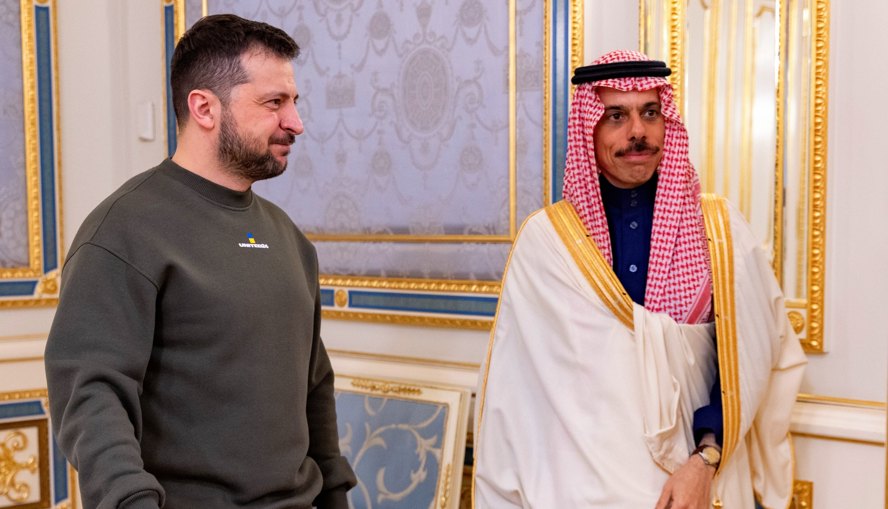 وزير الخارجية: تسهيلات خاصة للمقيمين الأوكرانيين في المملكة
