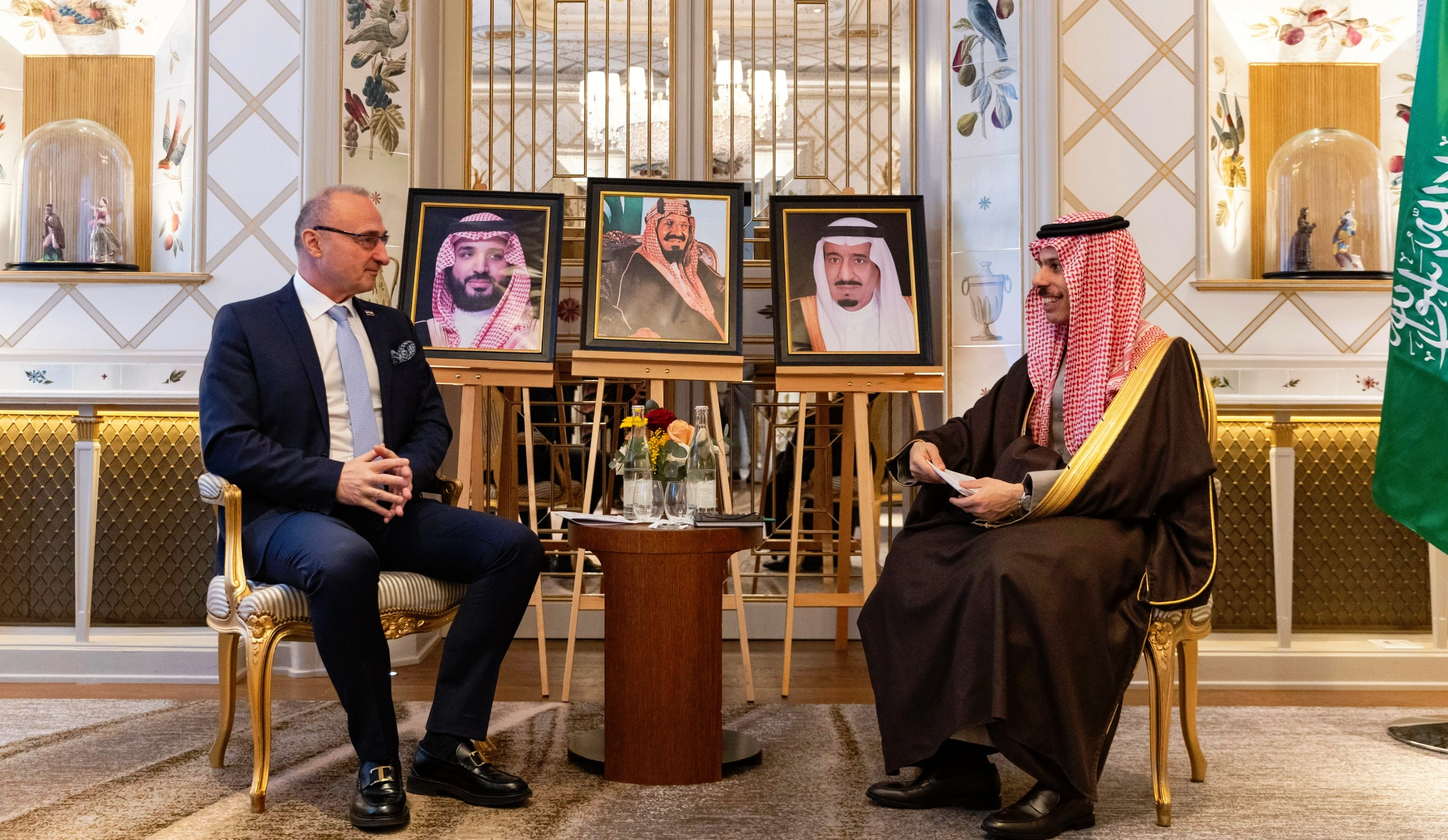 وزير الخارجية يلتقي نظيره الكرواتي على هامش أعمال مؤتمر ميونخ للأمن