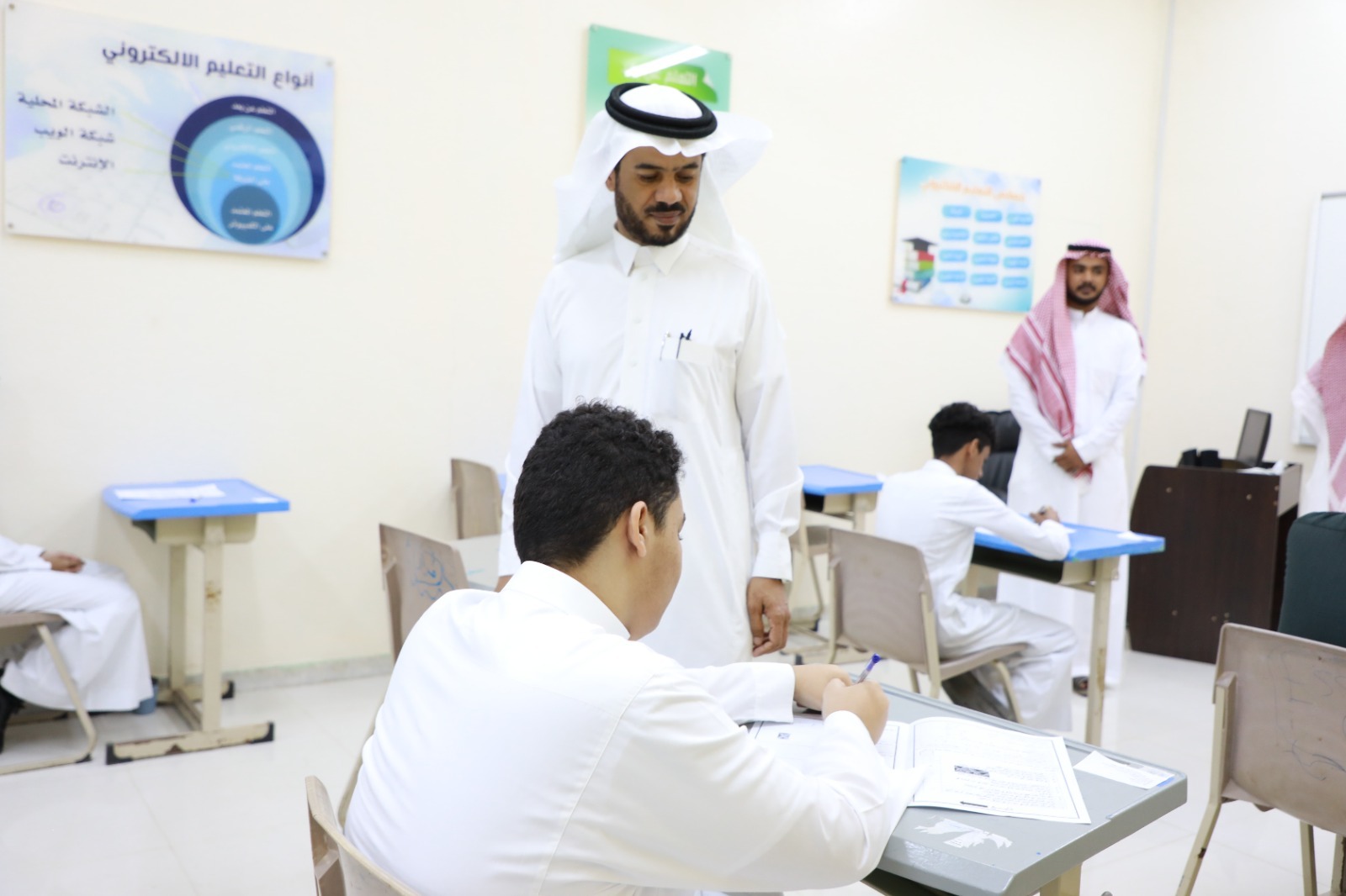 مدير تعليم جازان: اكتمال الخطط والجاهزية في المدارس لاستقبال الطلبة بالاختبارات
