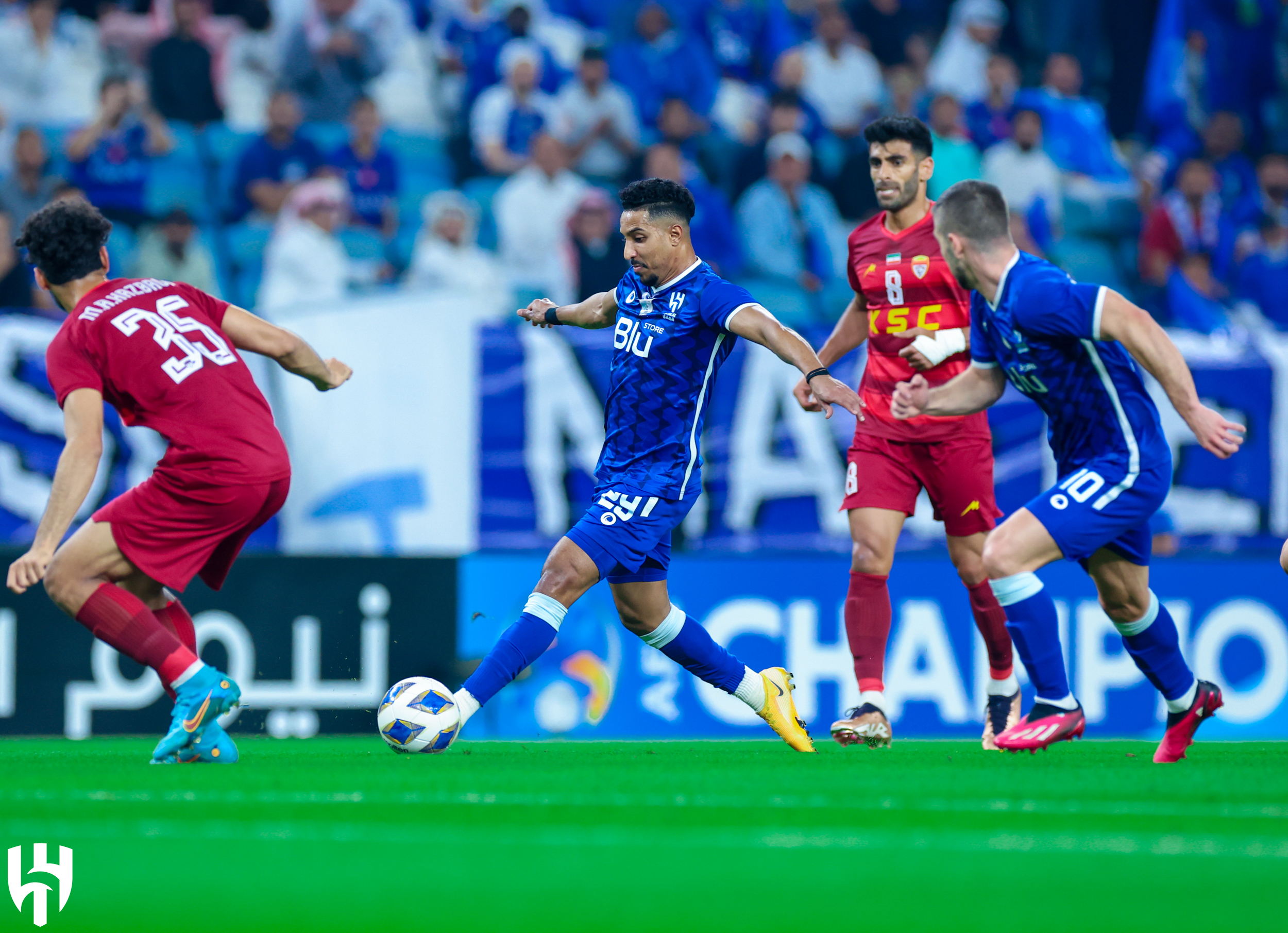 التعادل السلبي يحسم الشوط الأول بين الهلال وفولاد الإيراني في دوري أبطال آسيا

