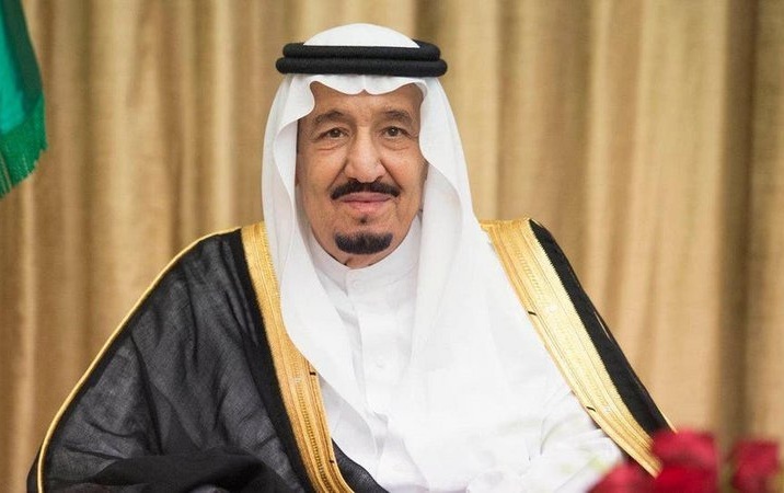 بالأسماء.. منح ميدالية الاستحقاق لـ60 مواطنًا ومواطنة لتبرعهم بالدم 10 مرات