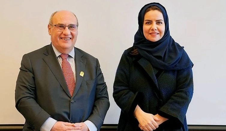 التويجري تبحث مع مسؤول دولي مشروع تعزيز جهود المملكة في حماية ضحايا الاتجار بالأشخاص