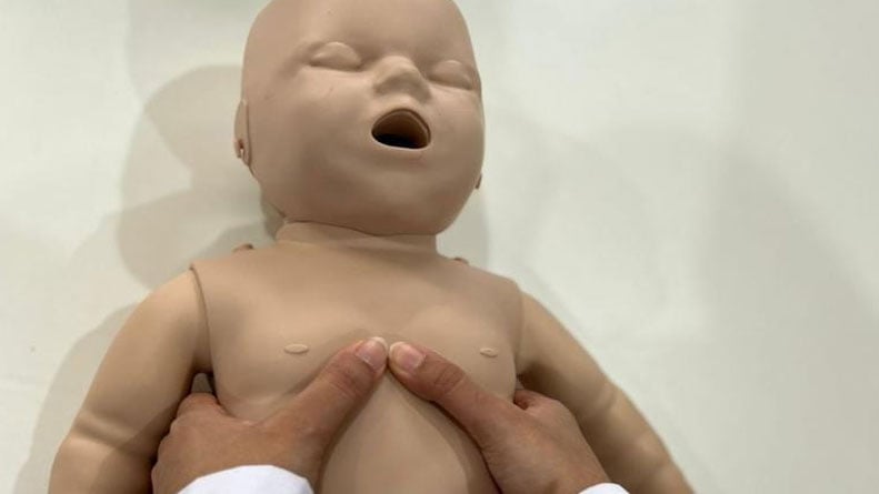 مركز صحي مربة السفلى بقطاع أبها يُنفّذ فعالية “الإسعافات الأولية”
