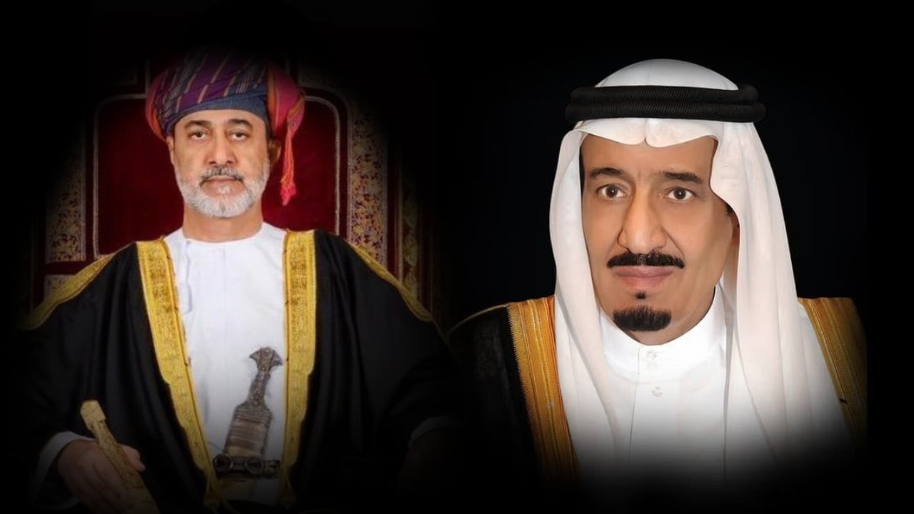 سلطان عُمان يهنئ خادم الحرمين الشريفين بذكرى يوم التأسيس