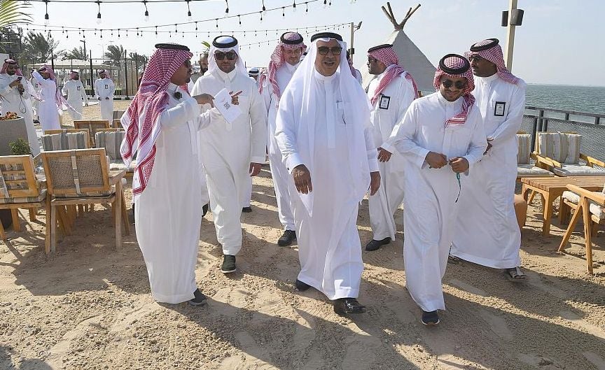 جانب من جولة أمين الشرقية بالدمام