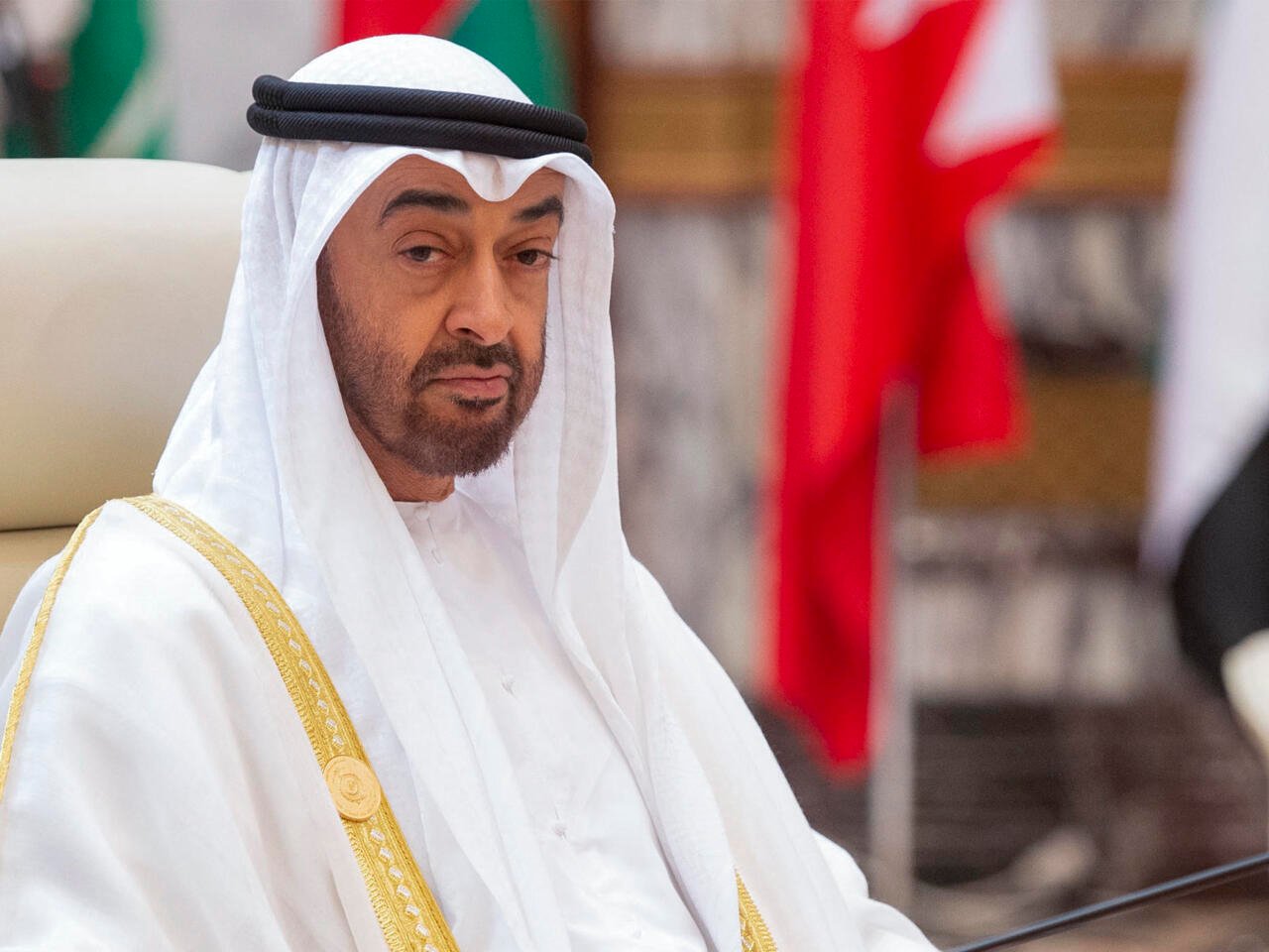 الرئيس الإماراتي يهنئ ترامب ونائبه بالفوز في الانتخابات الرئاسية