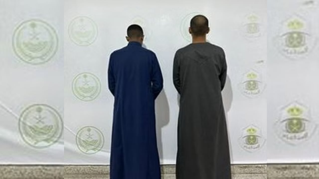 ضبط مواطن لدهسه أحد المارة وآخر خالف نظام مكافحة الجرائم المعلوماتية في الرياض 