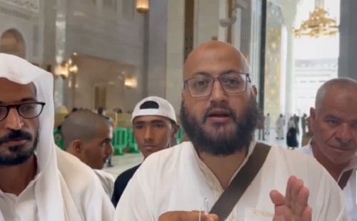 معتمر: منبهر من سلاسة تنظيم هذه الأعداد الكبيرة وسط مناطق محدودة