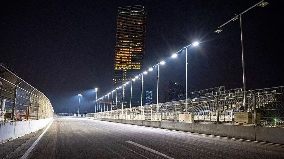 بعد انتهاء سباق «فورمولا 1».. «المرور»: استمرار الإغلاق الكامل لطريق الكورنيش الفرعي